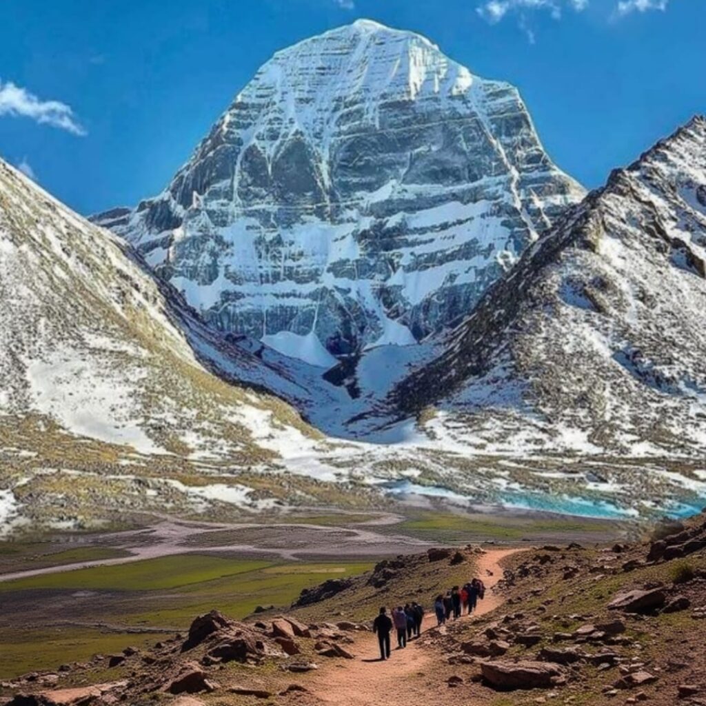 Kailash Mansarovar Yatra by Helicopter